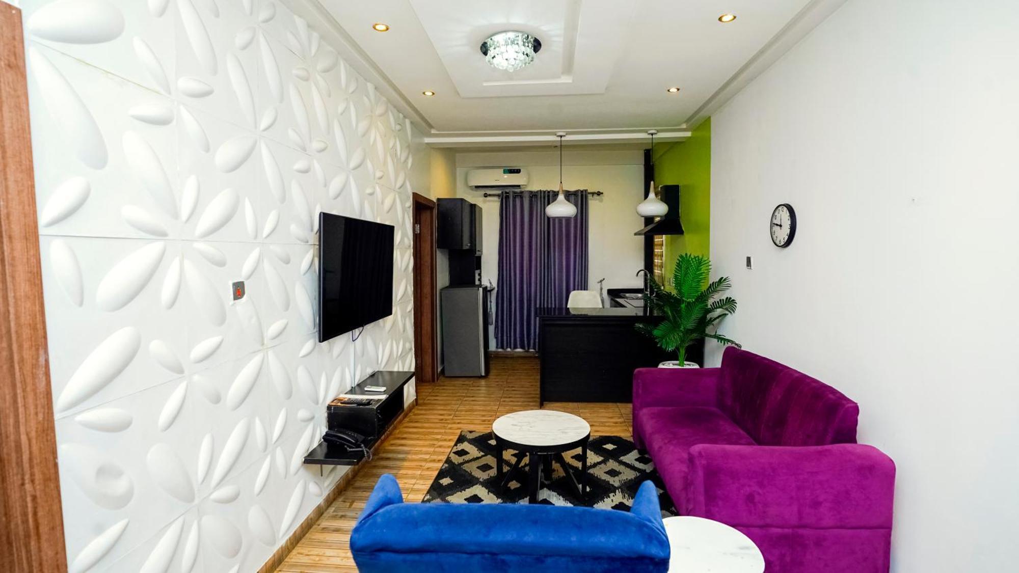 James Court Hotel & Luxury Apartments 莱基 外观 照片